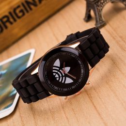 Luxury Brand Women Colorful Silicone Jelly Quartz Watch Men Casual Sports Wristwatch Ladies Fashion Dress Watch Relogio Clock (Color: Black, size: 1)