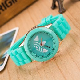 Luxury Brand Women Colorful Silicone Jelly Quartz Watch Men Casual Sports Wristwatch Ladies Fashion Dress Watch Relogio Clock (Color: Mint Green, size: 1)